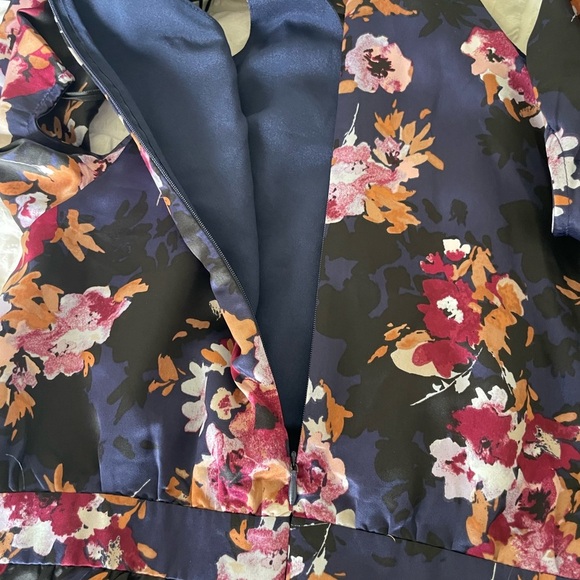 Lucky Brand Blue Floral Cold Shoulder Asymmetrical Dress - Picture 12 of 13